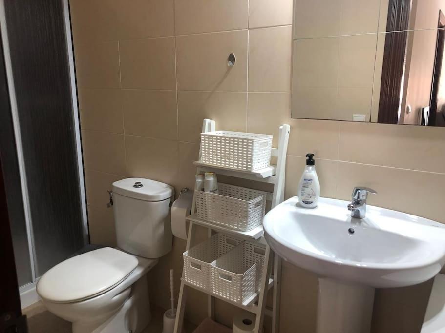 Apartamento En Primera Linea De Playa El Palo Málaga Kültér fotó